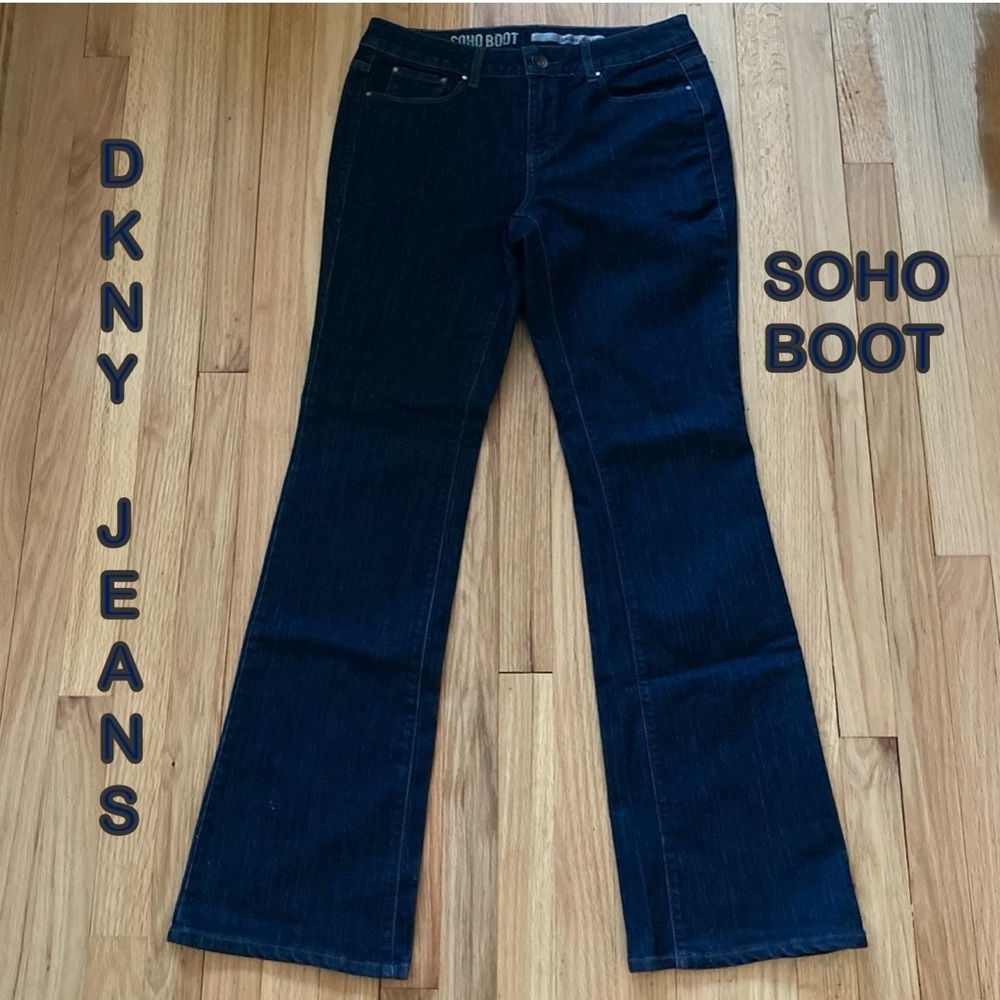 NWOT DKNY Jeans Size 6 SOHO Boot Jeans. Dark Blue Denim